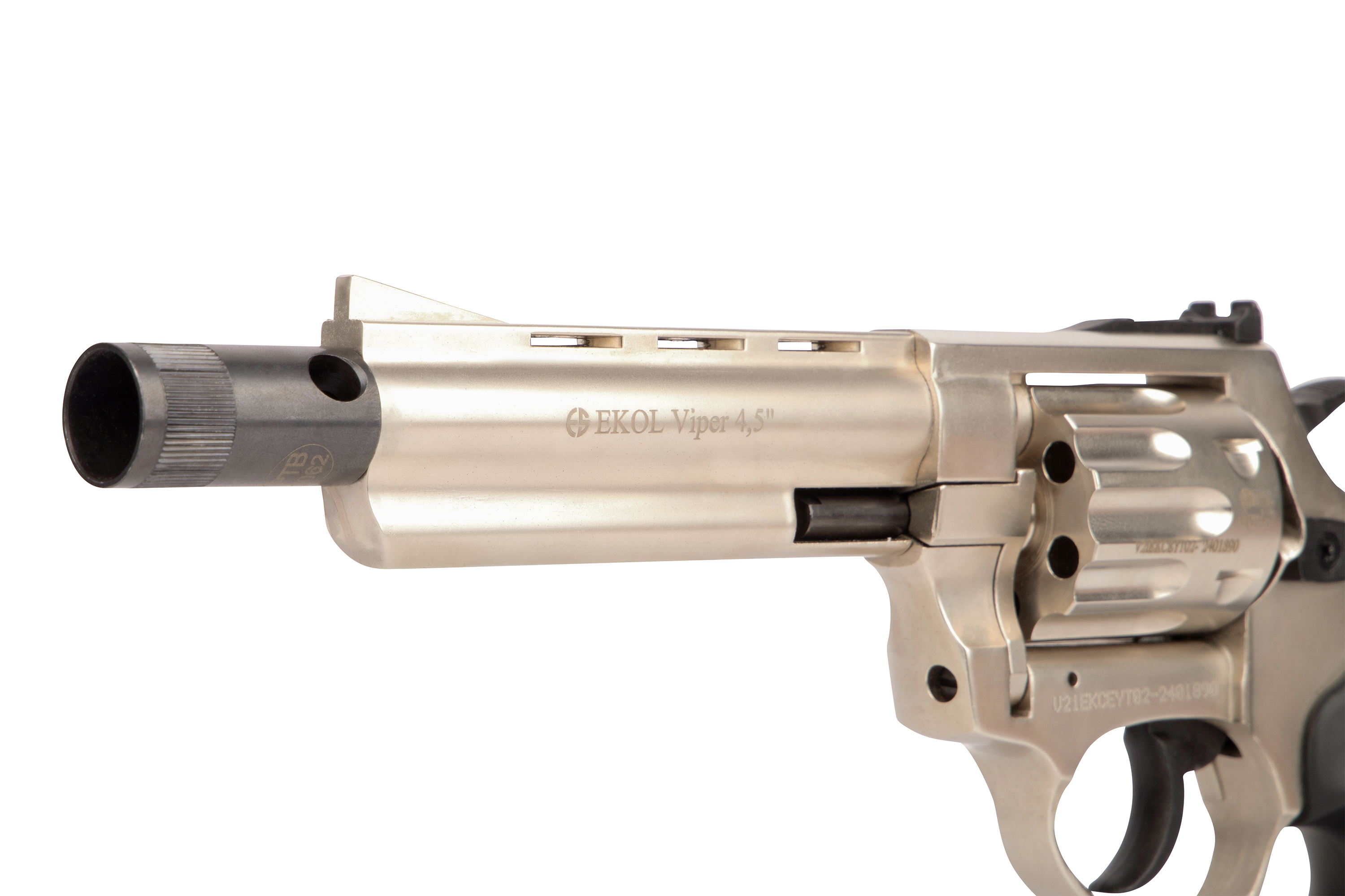 Nahaufnahme eines silbernen 4,5-Zoll-Gasrevolvers EKOL Viper mit schwarzem Mündungsaufsatz, isoliert auf weißem Hintergrund.