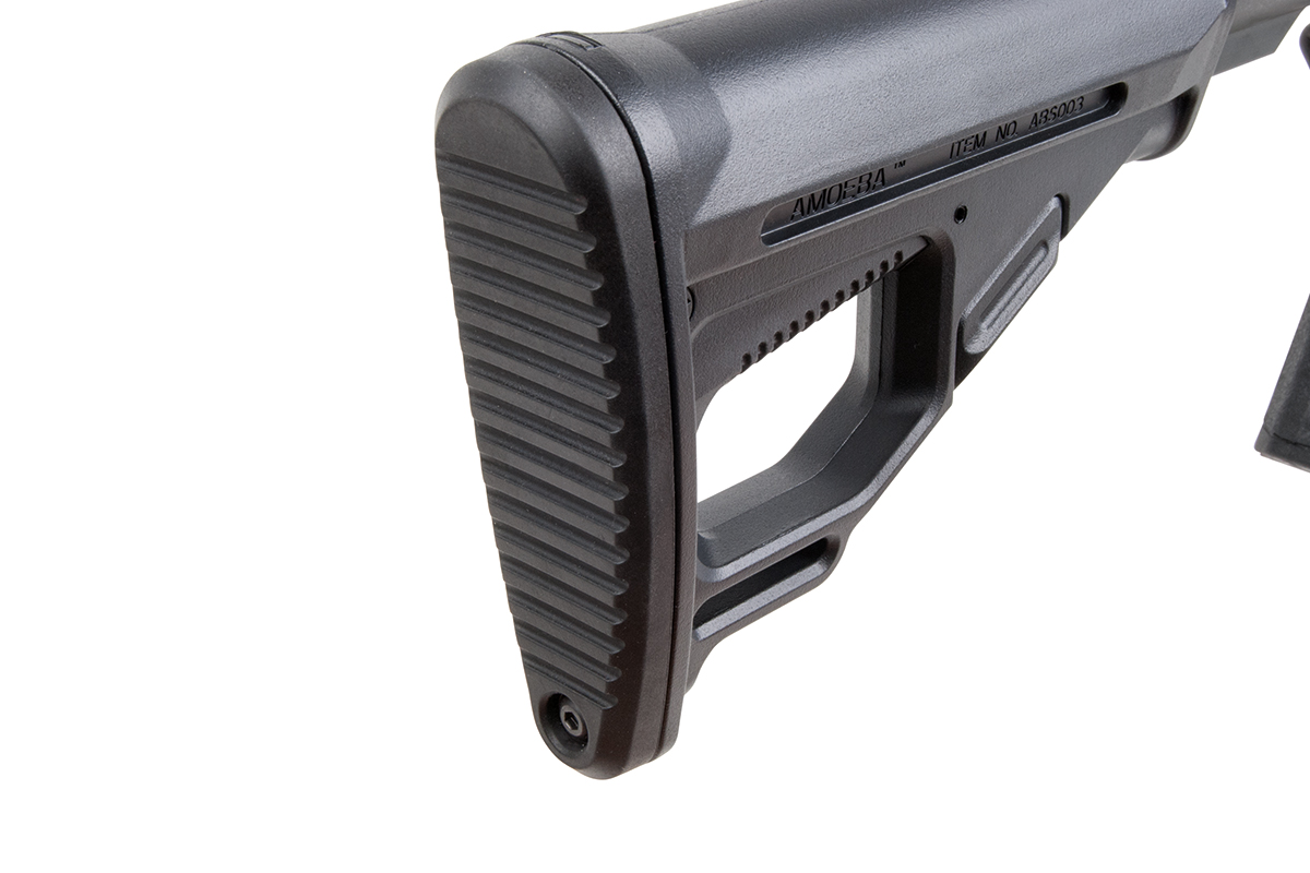 Schwarzer Amoeba ABS003 verstellbarer Gewehrschaft mit strukturierter Gummi-Schaftkappe für die individuelle Anpassung von Airsoft und Schusswaffen.