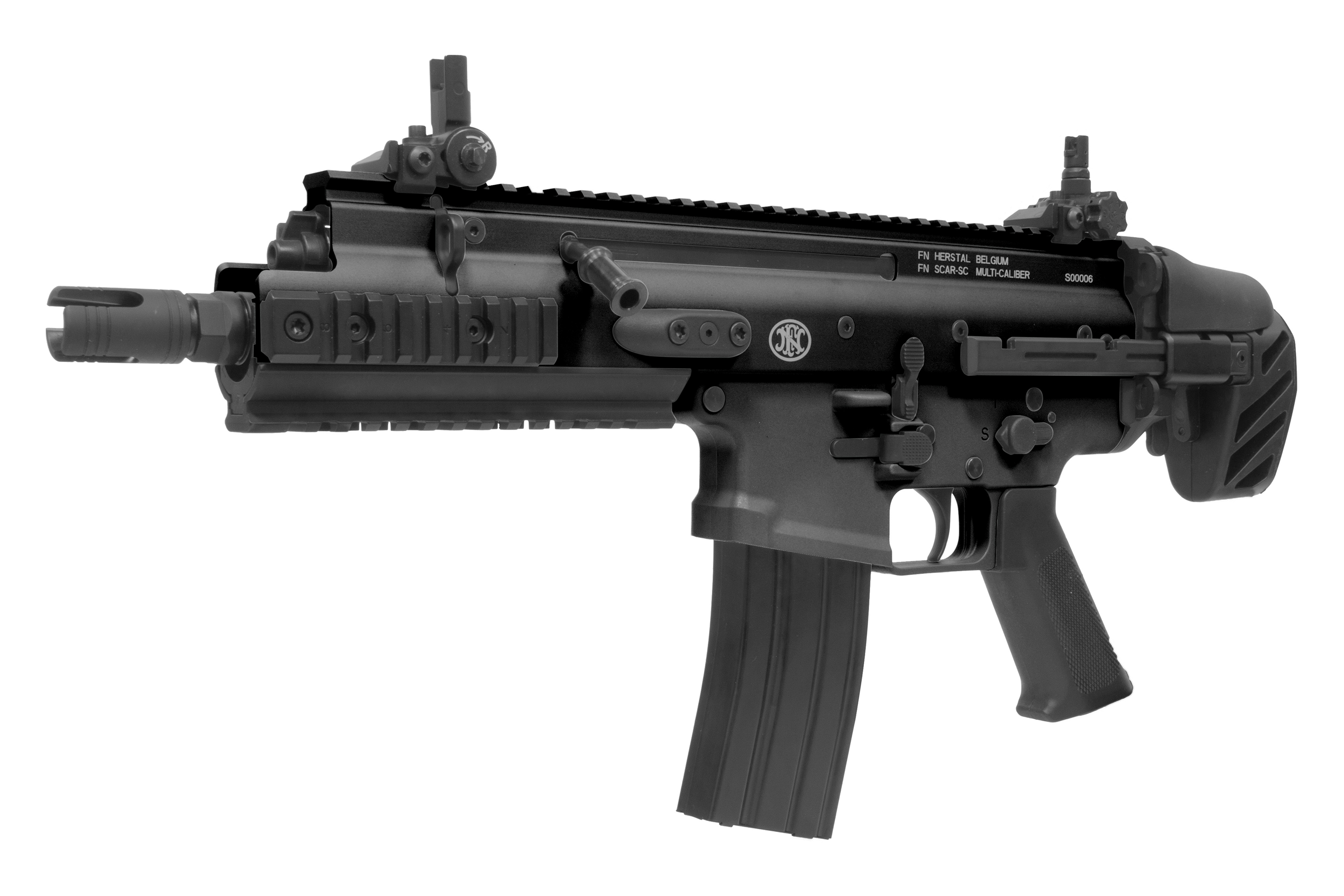 Schwarzes FN Herstal FN SCAR-SC Karabiner-Airsoftgewehr mit taktischem Schienensystem, verstellbarem Schaft und isoliertem Eisenvisier.