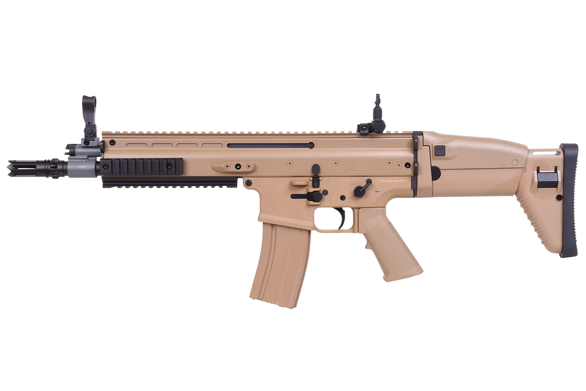 FN SCAR-L Airsoft-Gewehr in der Farbe Hellbraun mit verstellbarem Schaft, taktischem Schienensystem und hochwertiger Polymerkonstruktion.