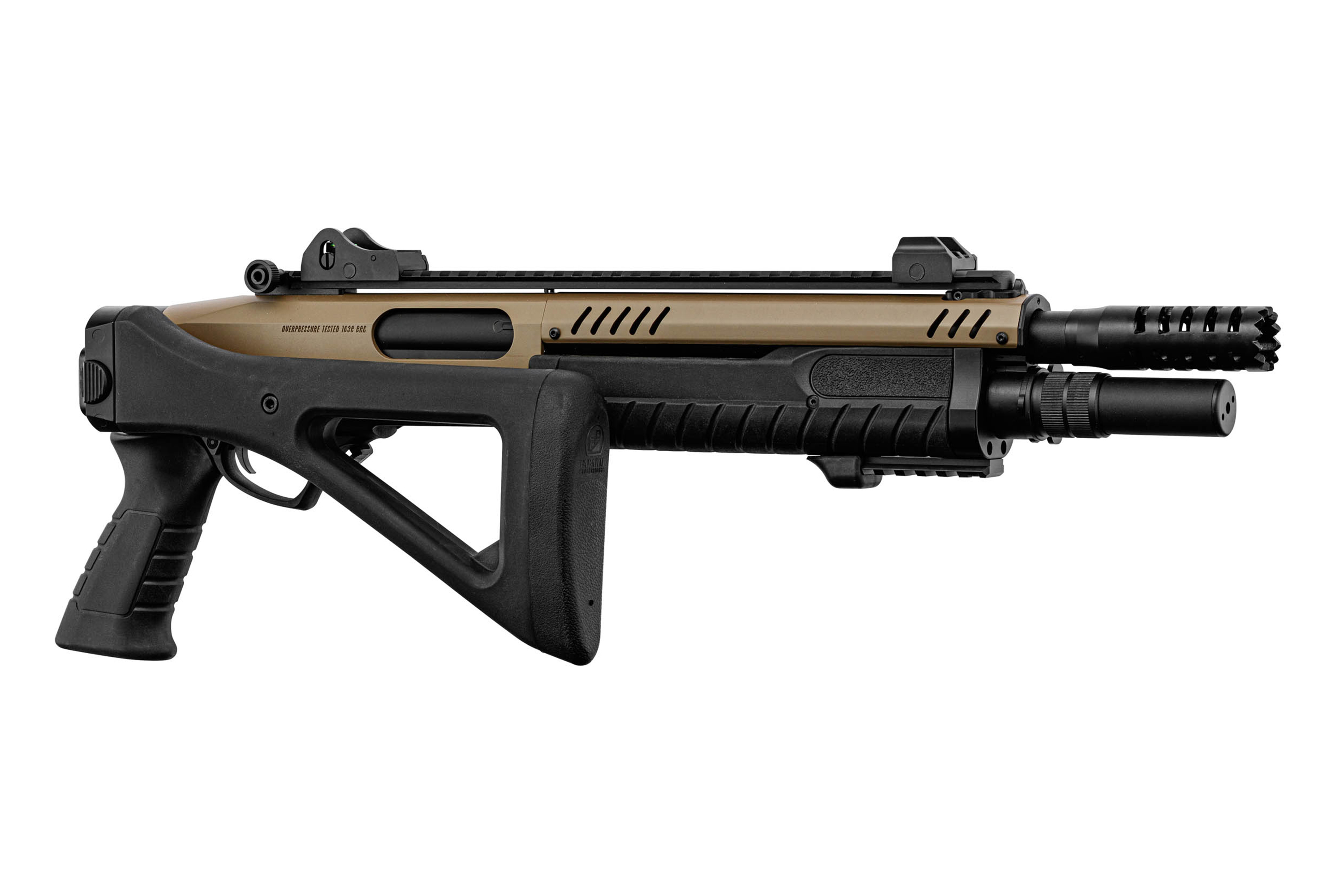 Beretta Cx4 Storm XT Luftgewehr in flacher dunkler Erde und Schwarz mit taktischem Kompensator und integriertem Schienensystem.