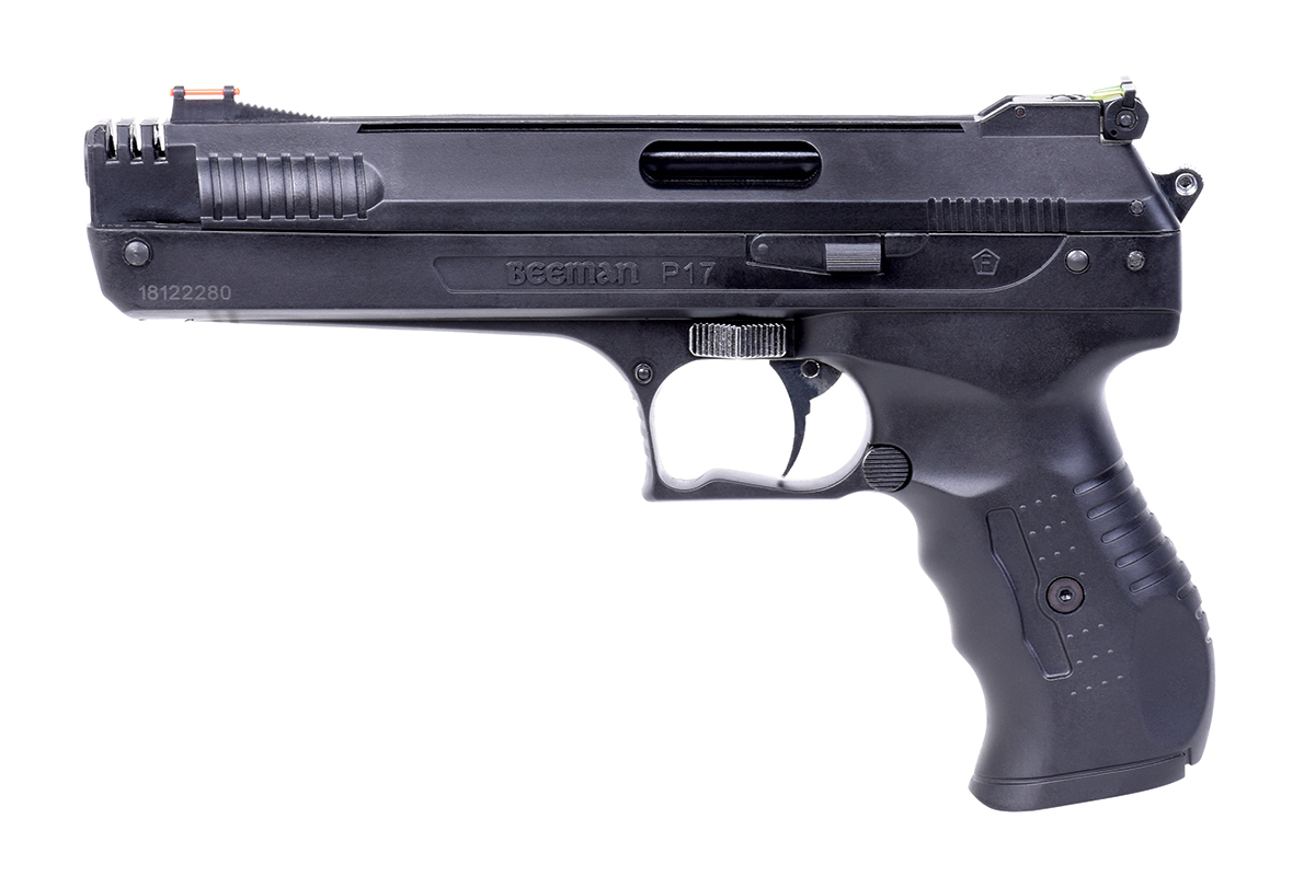 Schwarze Beeman P17-Luftpistole mit strukturiertem Griff, Glasfaservisier und Seitenhebel-Spannmechanismus.