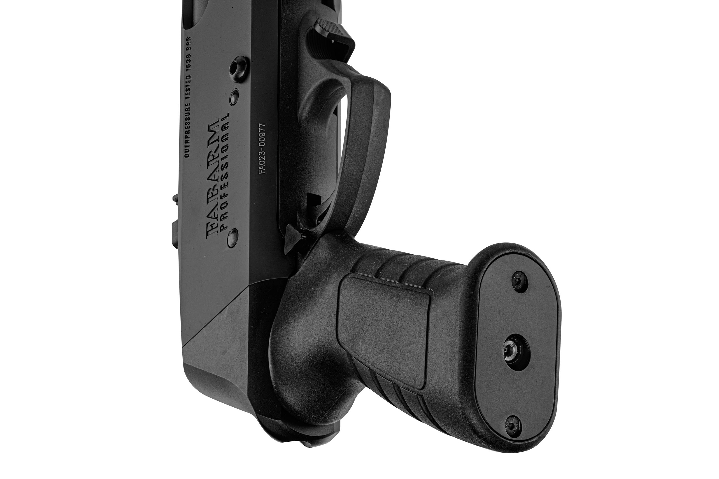 Nahaufnahme eines schwarzen Fabarm Professional-Schrotflintengehäuses und eines ergonomischen Pistolengriffs mit strukturierter Gummioberfläche.