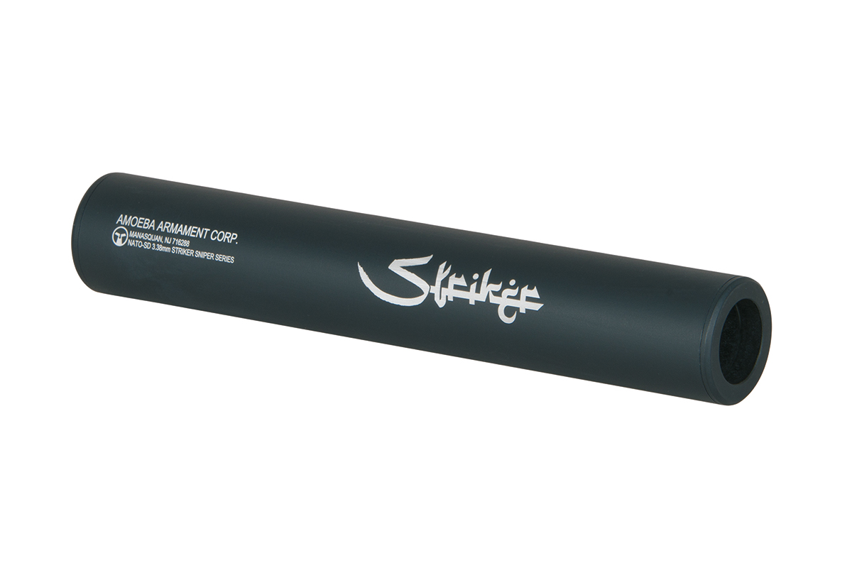Schalldämpfer der Black Amoeba Armament Corp. Striker Sniper-Serie mit weißem Branding auf einem sauberen weißen Hintergrund.