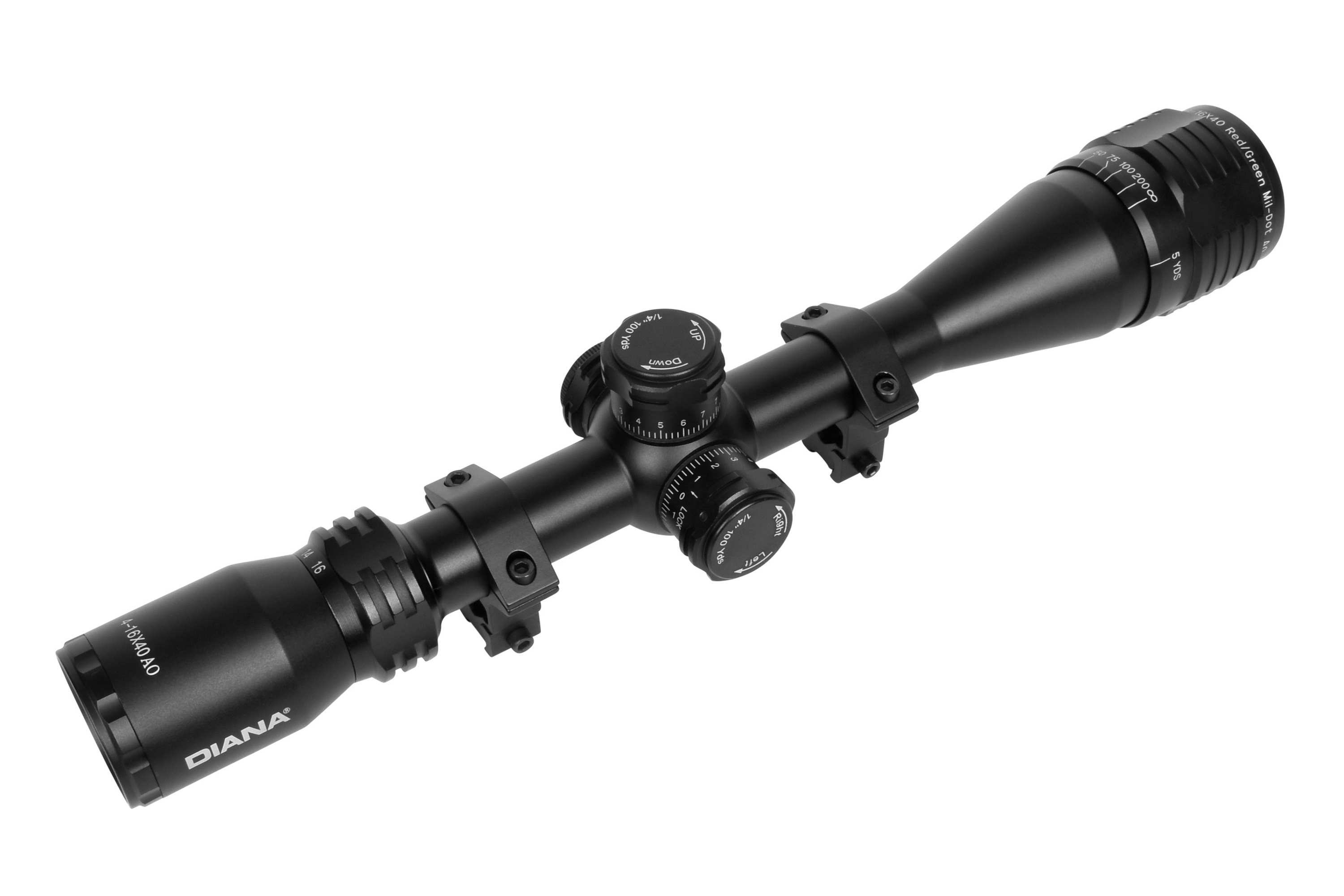Schwarzes Diana 4-16x40 AO-Zielfernrohr mit verstellbarem Objektiv, taktischen Türmen und Montageringen auf weißem Hintergrund.