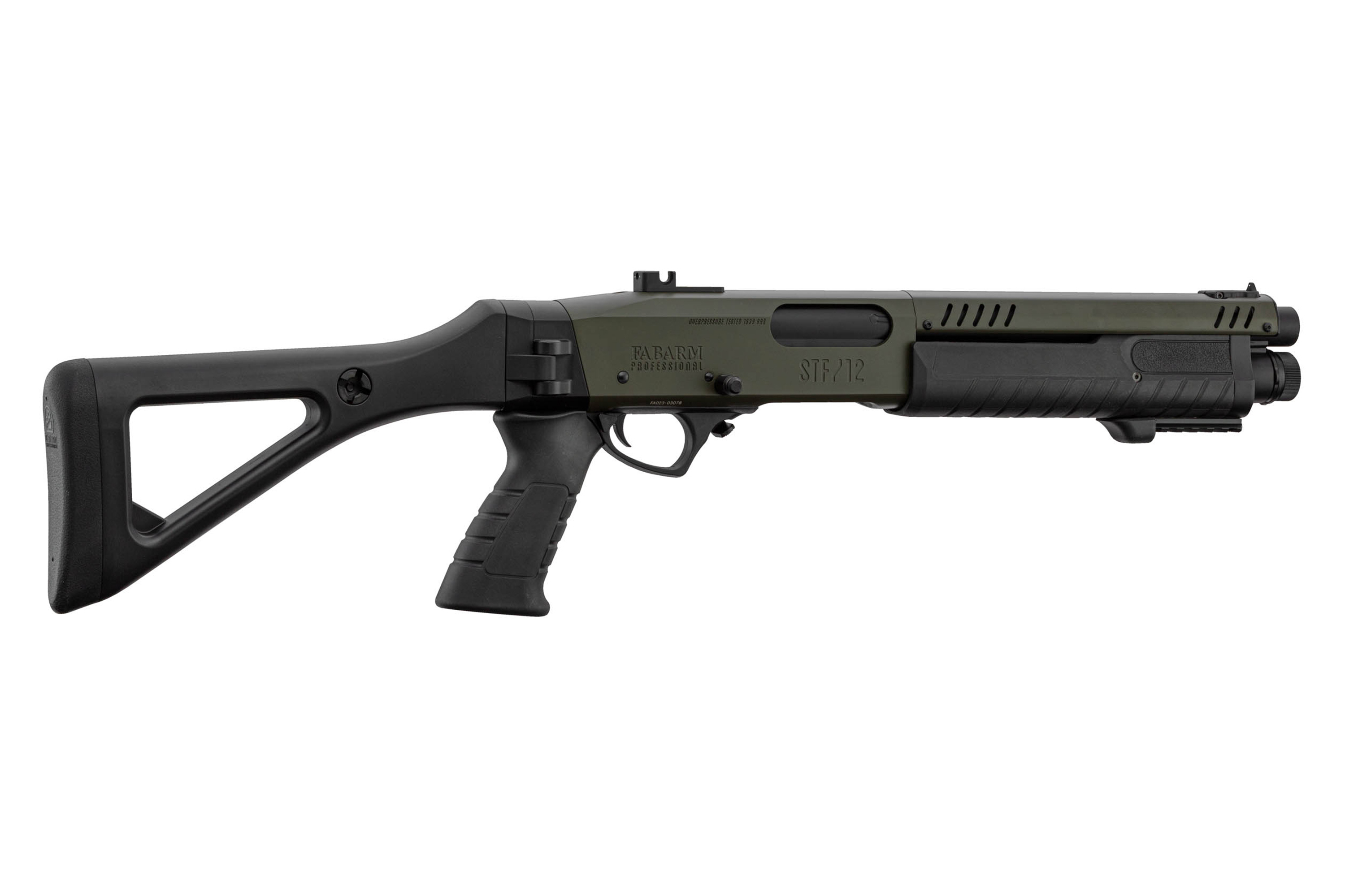 Taktische Schrotflinte Fabarm STF 12 in Olivgrün und Schwarz mit Kunststoffschaft und ergonomischem Pistolengriffdesign.