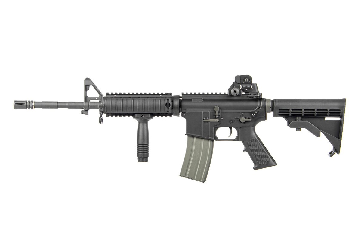 Ares M4-RIS Schwarz 6mm - Airsoft S-AEG