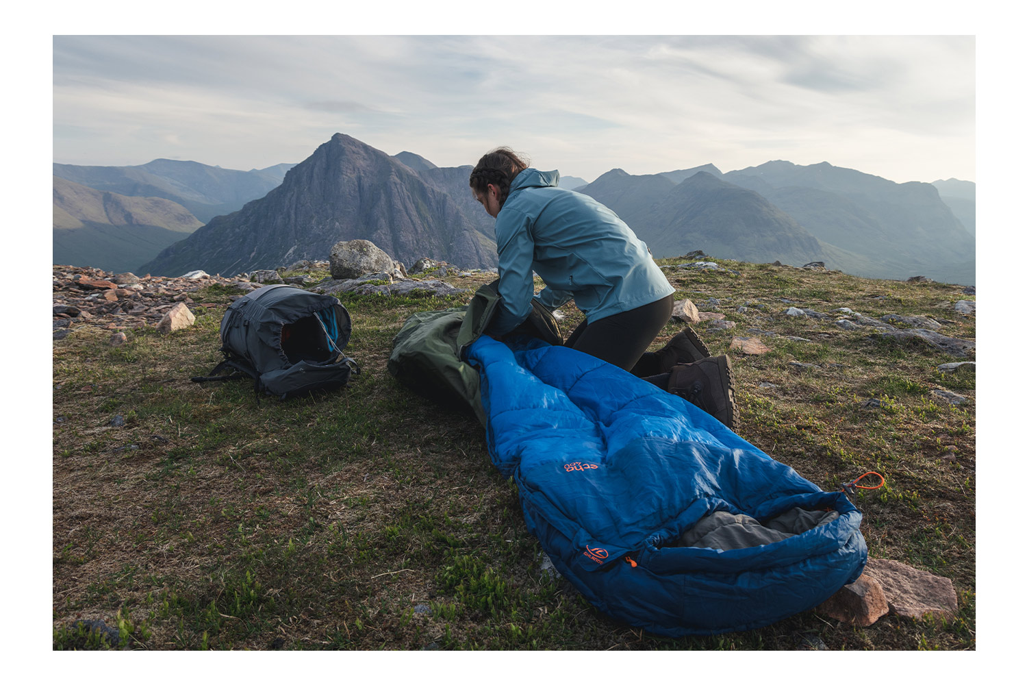 Highlander Aufblasbare Isomatte Nap Pak PRIMALOFT® Oliv