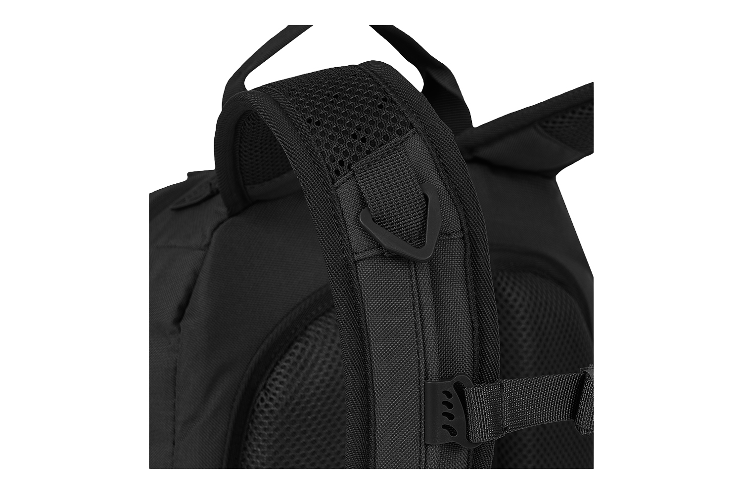 Nahaufnahme eines schwarzen Schultergurts für einen taktischen Rucksack mit Netzpolsterung, D-Ring-Befestigung und verstellbarem Gurtband.