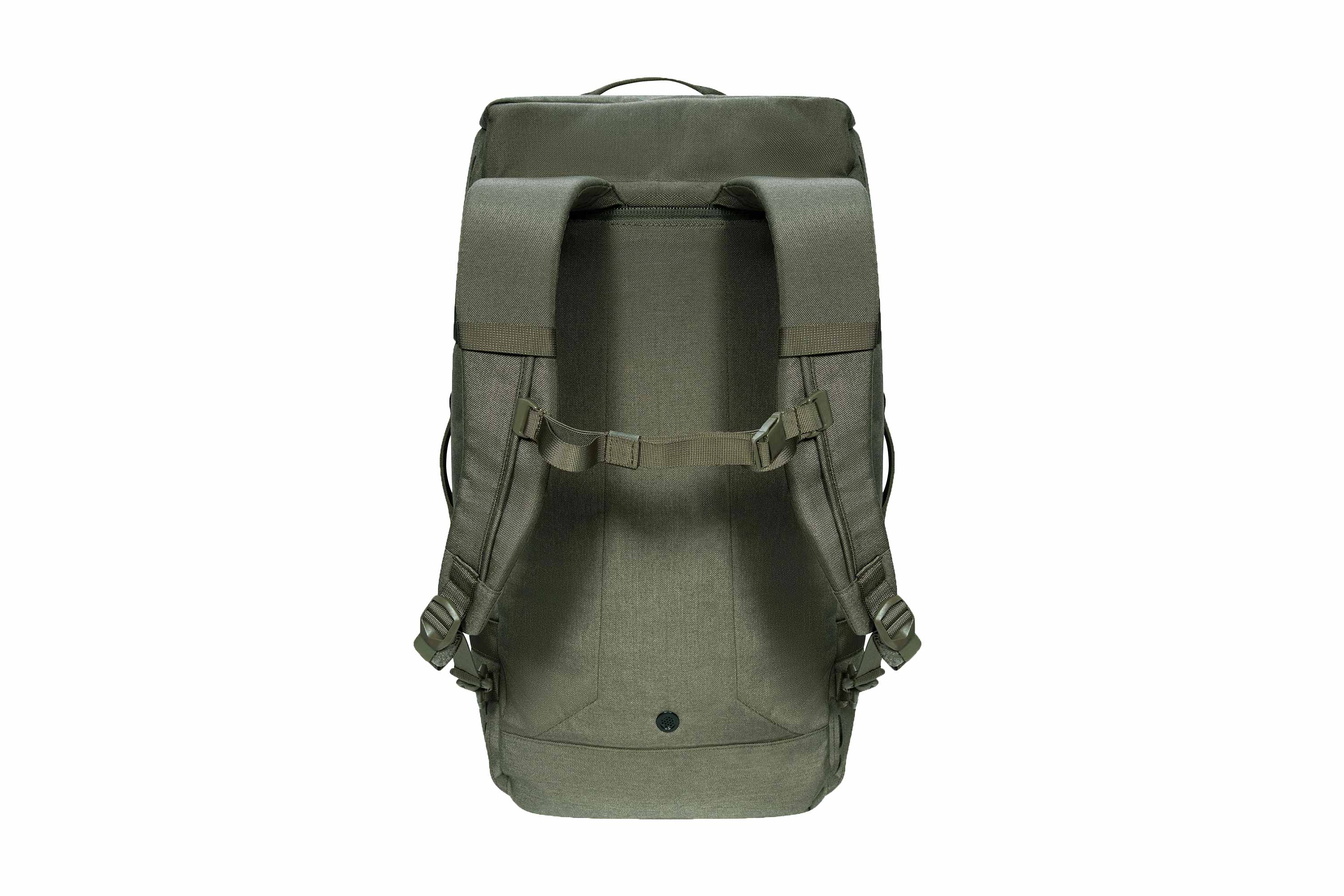 Rückansicht eines olivgrünen taktischen Rucksacks mit verstellbaren Schultergurten und einer Brustschnalle auf weißem Hintergrund.