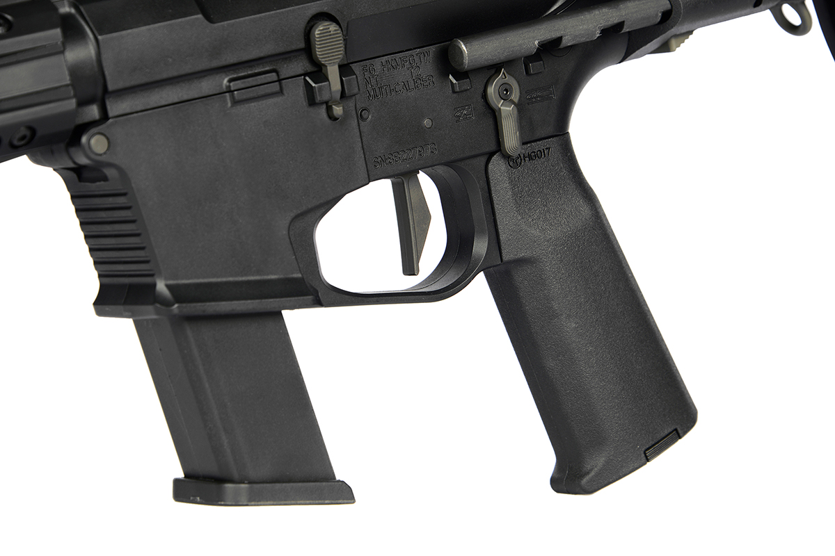 Ares M4 45 Pistol - S Class-S Schwarz 6mm - Airsoft S-AEG