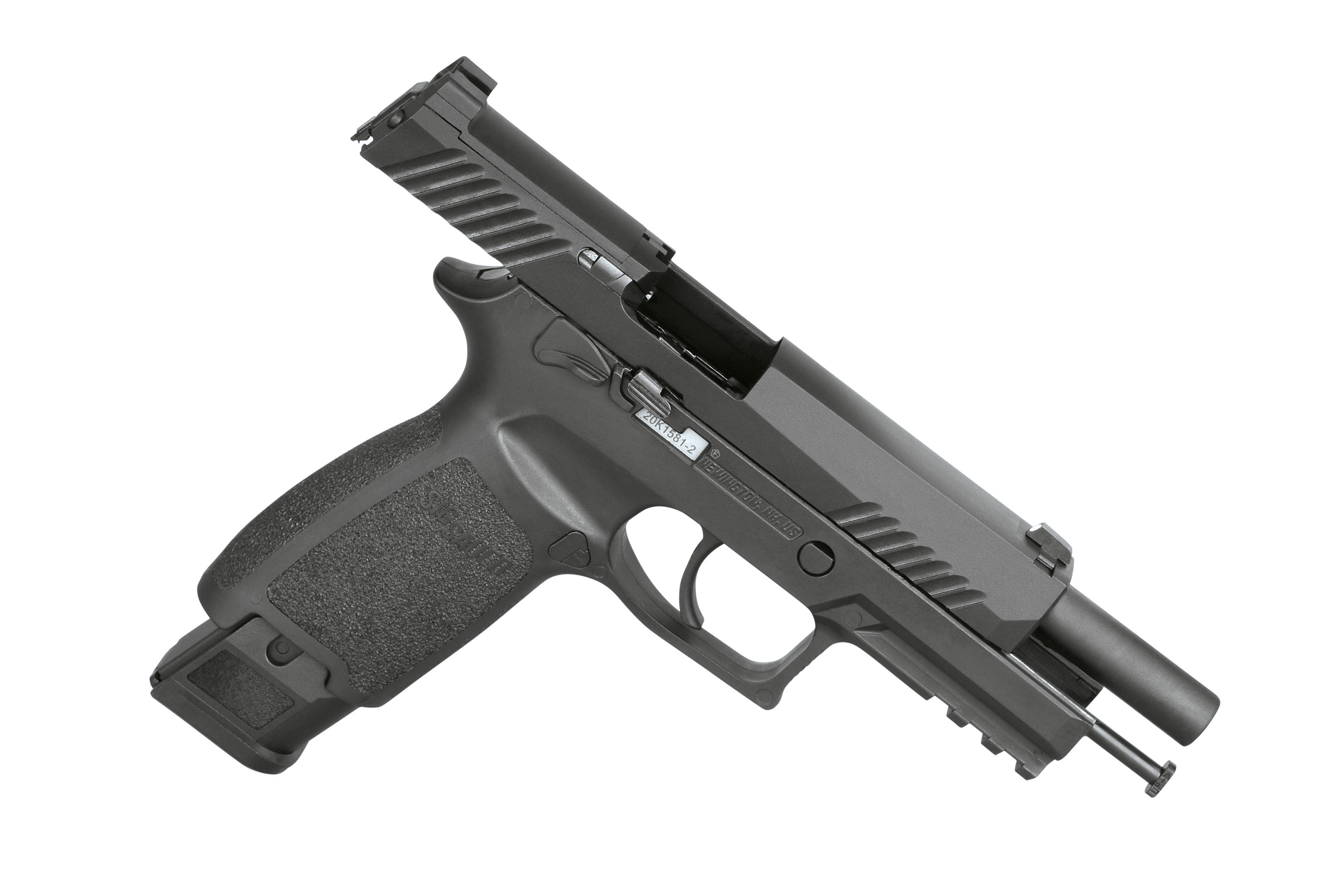Schwarze halbautomatische Sig Sauer-Pistole mit strukturiertem Griff, verriegeltem Verschluss und integrierter Zubehörschiene.