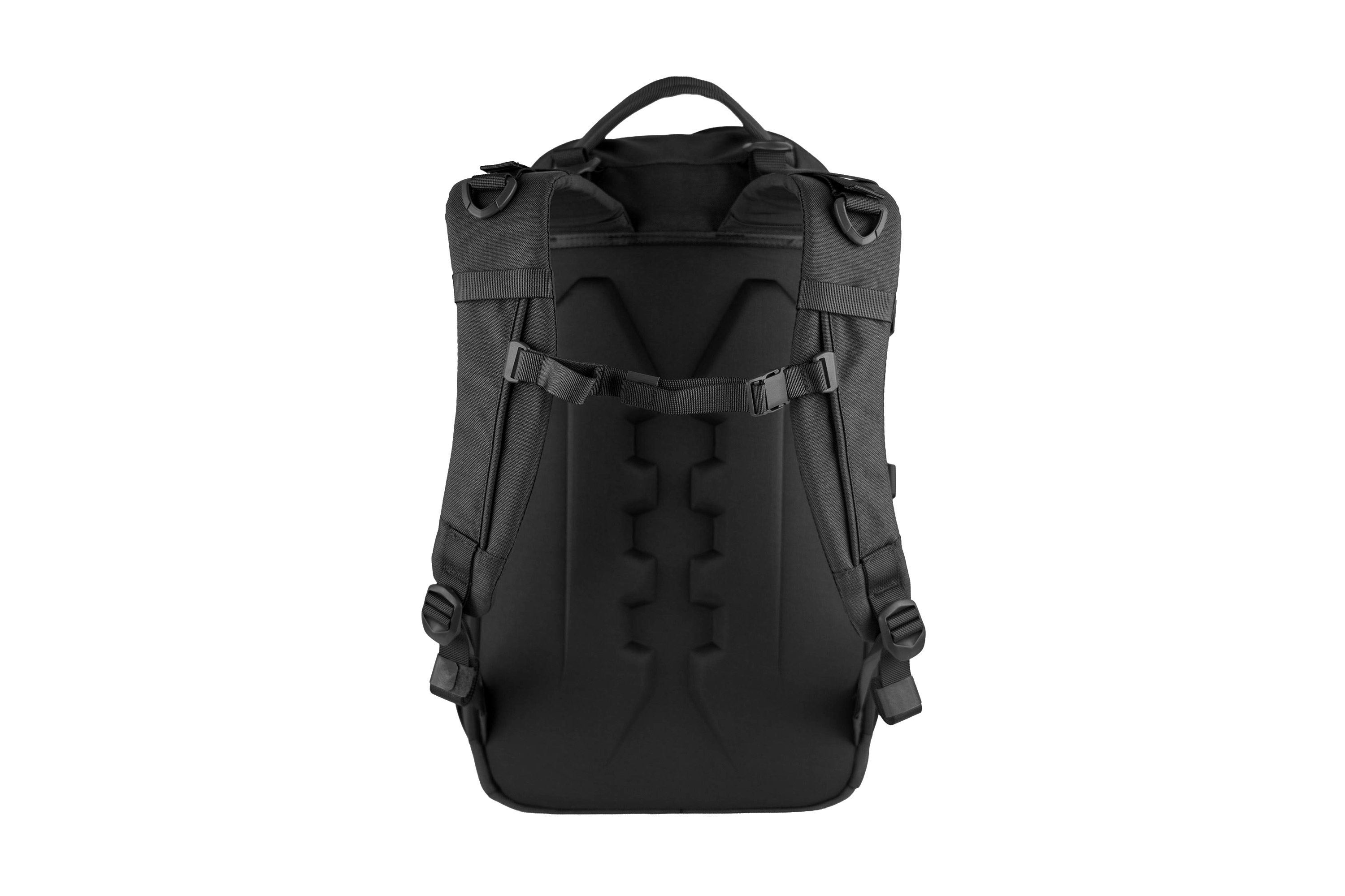 Rückansicht eines schwarzen taktischen Rucksacks mit gepolsterten Schultergurten, Brustgurt und geformtem Rückenteil.