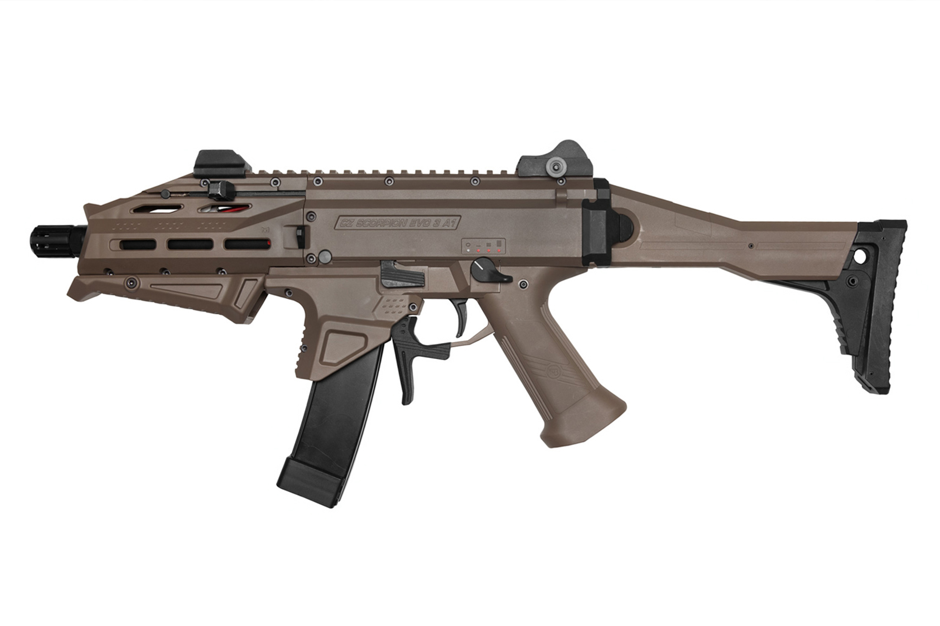 Flache Dark Earth CZ Scorpion EVO 3 A1 Airsoft-Maschinenpistole mit schwarzem Magazin, taktischem Schaft und Schienensystem.
