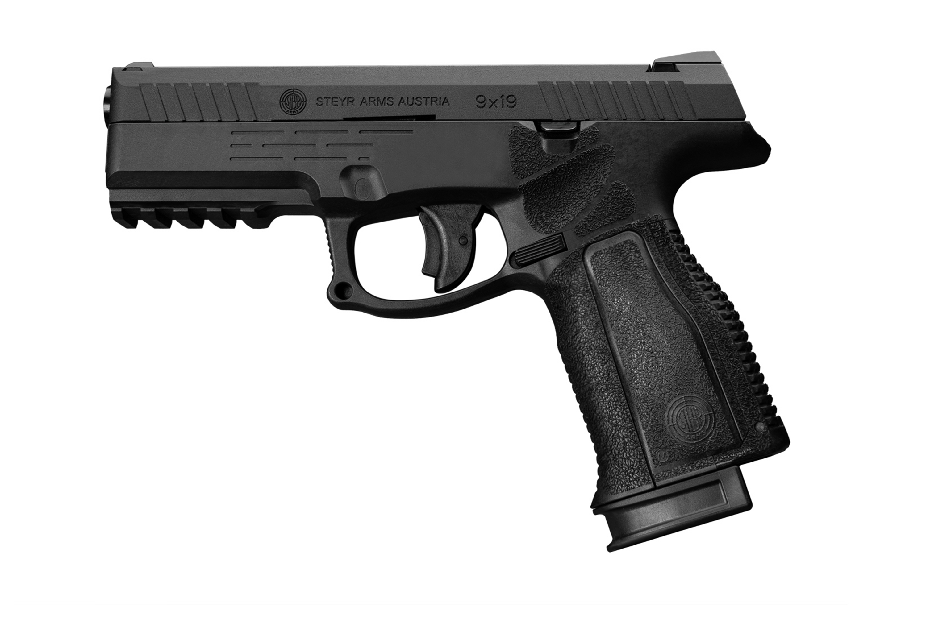 Steyr Arms 9x19 Pistole in Schwarz mit strukturiertem Griff und Zubehörschiene für Schusswaffenliebhaber.