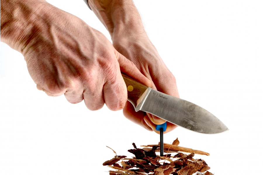 THE EDGE bushSHARP Messerschärfer Multitool blau