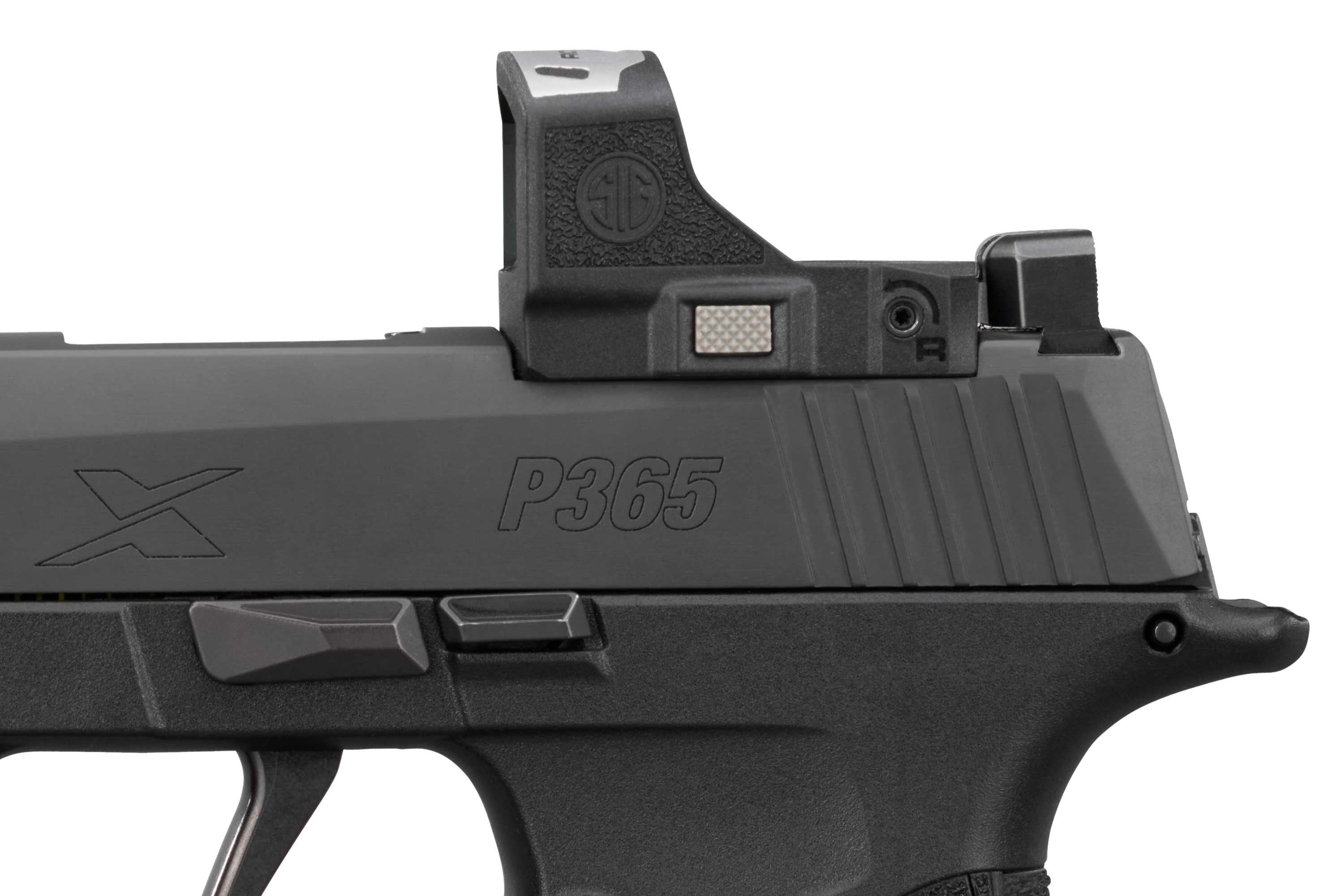 Sig Sauer P365-Pistolenschlitten mit montiertem schwarzen Reflex-Leuchtpunktvisier für eine verbesserte Zielerfassung mit Schusswaffen.